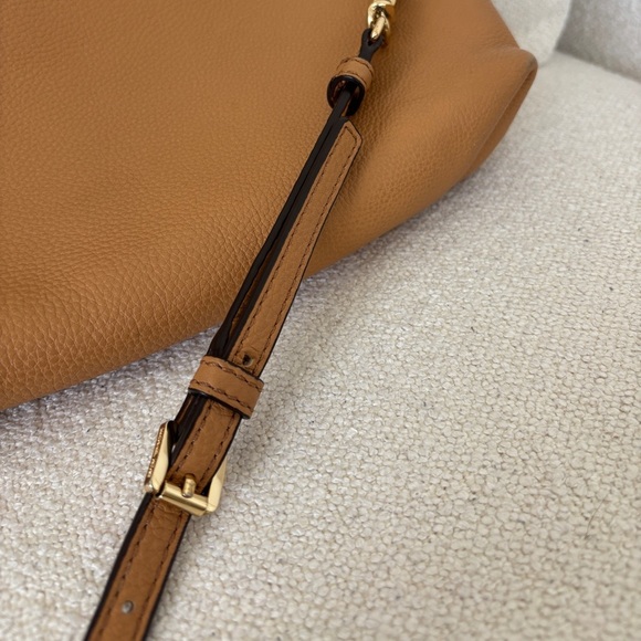 Michael Kors jet set chain pebble cognac tan leather messenger Crossbody purse - Picture 7 of 11